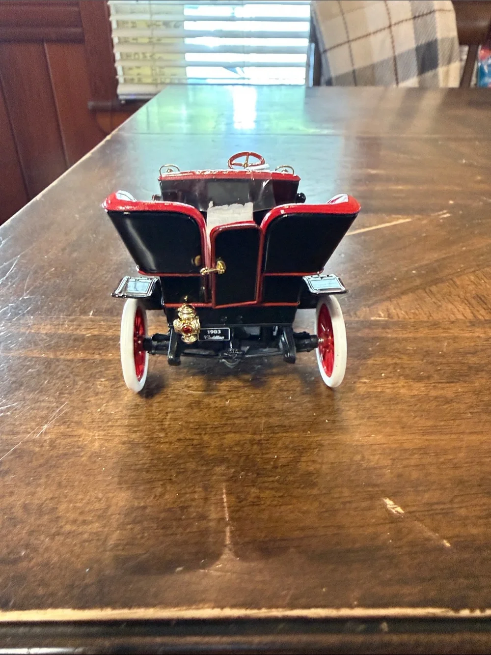 Cadillac Classics 1903 Cadillac Runabout Tonneau toy car in like new condition